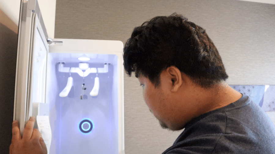 每個房間都有一台LG光觸媒乾洗機